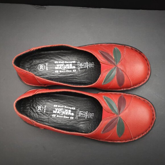 Volks Walkers Ladies Size 39 (Approx. 8-8.5 US) Red w/ Flower Leather Flats - Picture 4 of 7